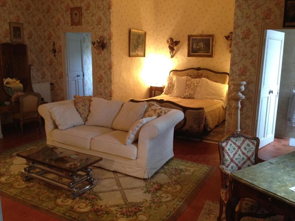 B&B Domaine Le Clos Du Pavillon Brignoles Habitación foto